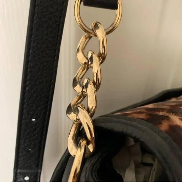 Michael Kors Leopard Print Crossbody Bag with Gold Accents - Picture 4 of 8